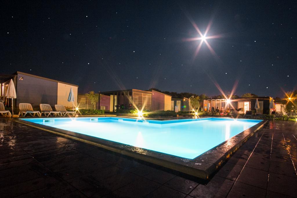 Camping Adria Mobile Homes In Camping Kastanija Novigrad  Luaran gambar