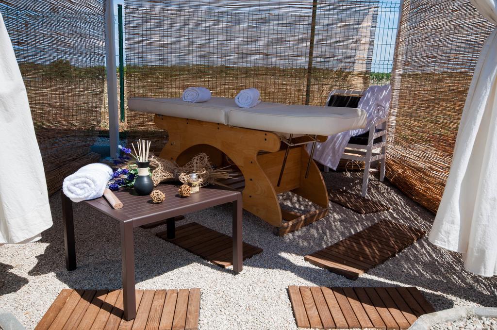 Camping Adria Mobile Homes In Camping Kastanija Novigrad  Luaran gambar