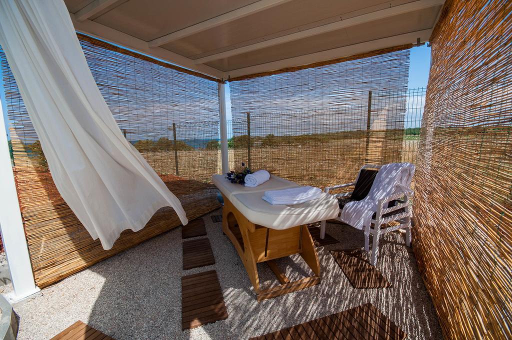 Camping Adria Mobile Homes In Camping Kastanija Novigrad  Luaran gambar