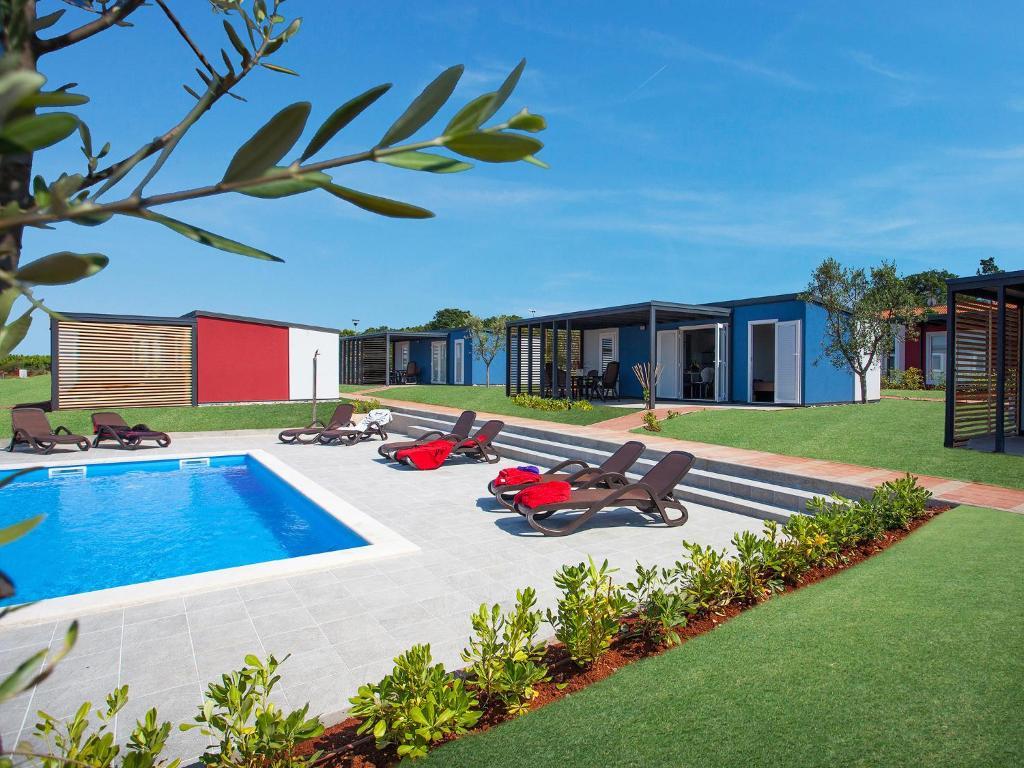 Camping Adria Mobile Homes In Camping Kastanija Novigrad  Luaran gambar