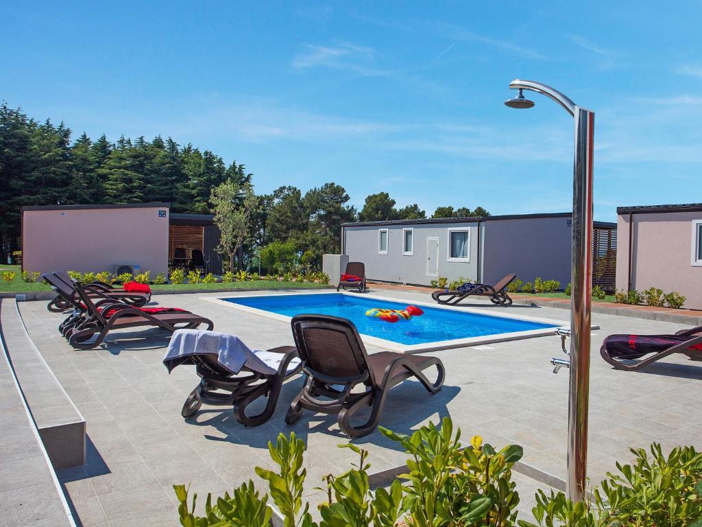 Camping Adria Mobile Homes In Camping Kastanija Novigrad  Luaran gambar