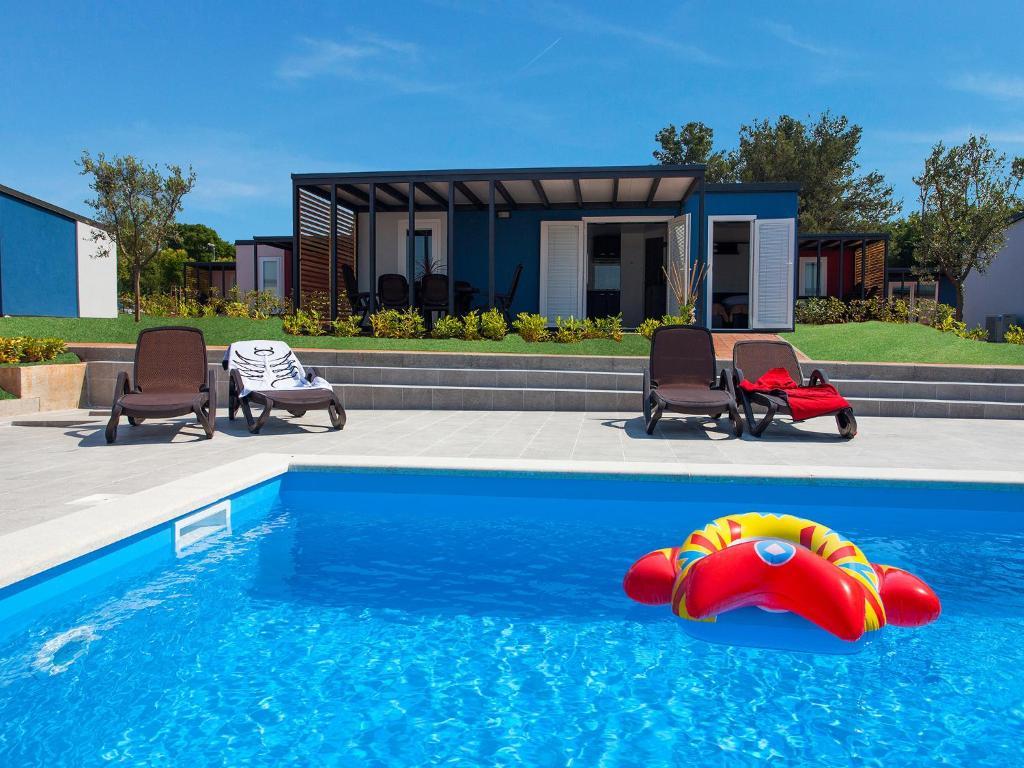 Camping Adria Mobile Homes In Camping Kastanija Novigrad  Luaran gambar