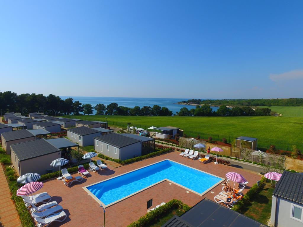 Camping Adria Mobile Homes In Camping Kastanija Novigrad  Luaran gambar