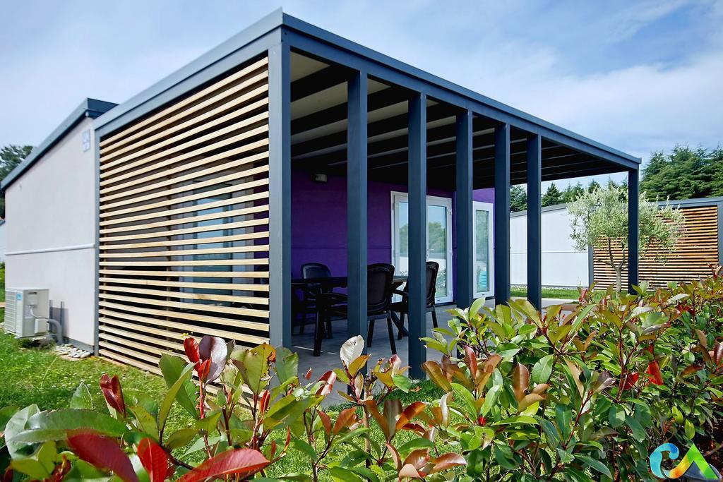 Camping Adria Mobile Homes In Camping Kastanija Novigrad  Luaran gambar